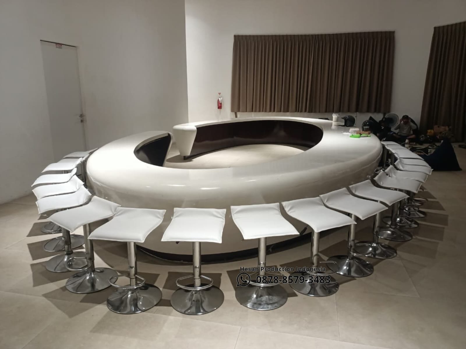 SEWA BARSTOOL LOKASI SEKITAR SUKMAJAYA DI DEPOK