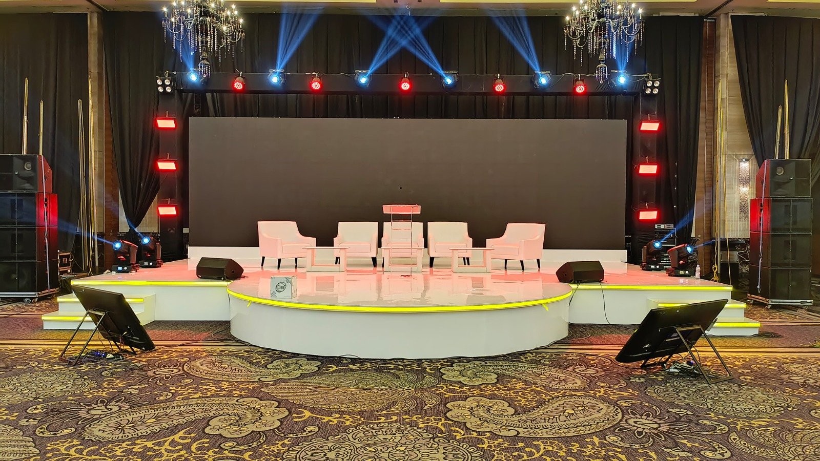 Sewa Sofa di AEON Mall BSD City Tangerang