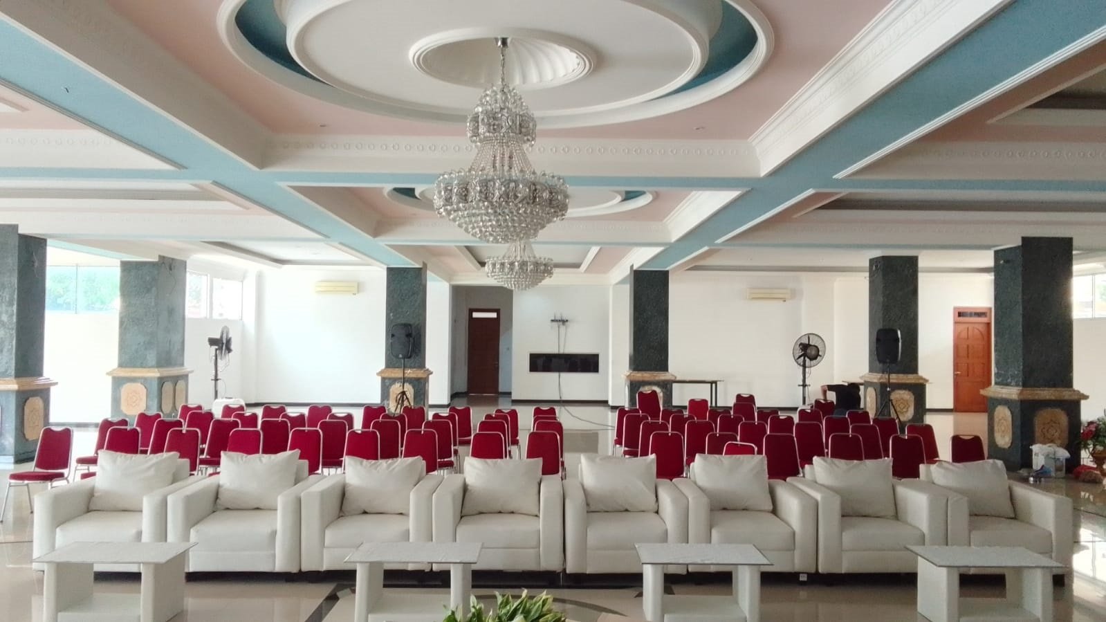 Sewa Sofa di Ancol Beach City Pademangan Jakarta Utara