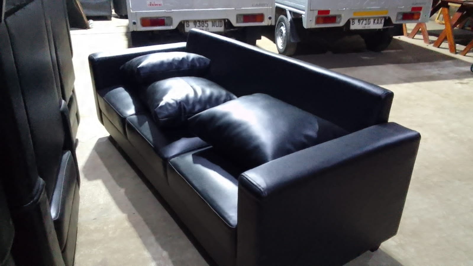 Sewa Sofa Sekitar di Revo Town Bekasi – Outdoor Stage Jaminan Kualitas 2025