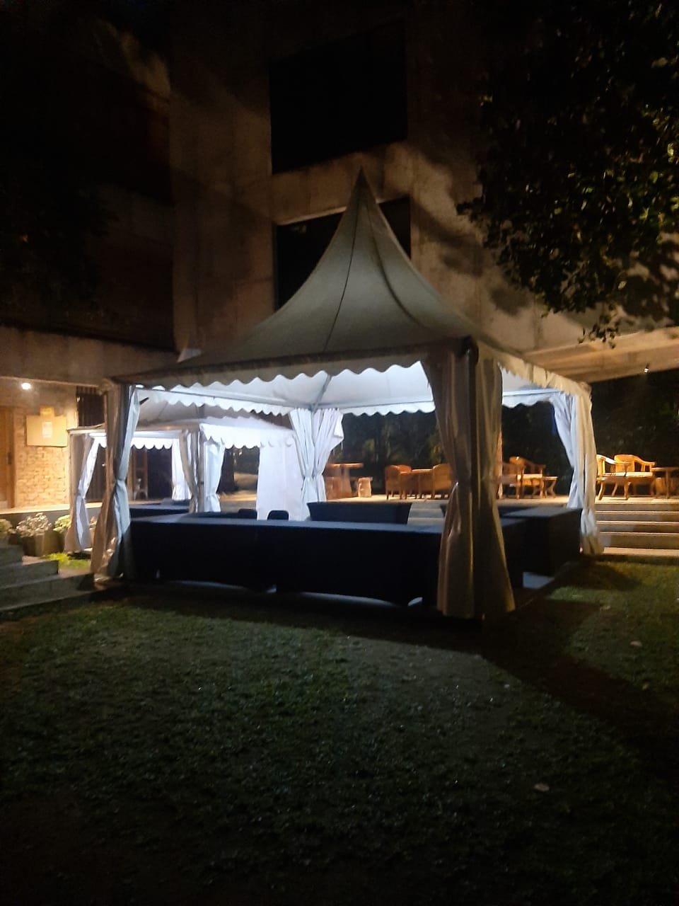 Sewa Tenda Sekitar di Aston Imperial Ballroom Bekasi Jaminan Kualitas 2025