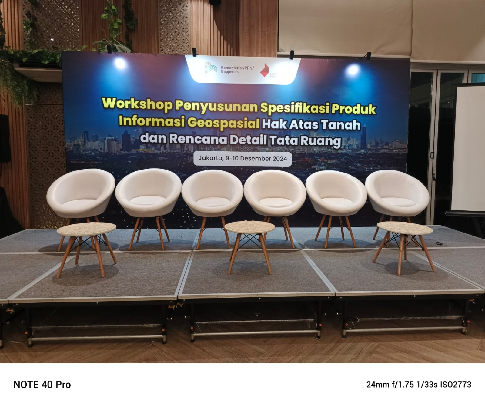 Sewa Sofa Queen – Pilihan Tepat untuk Acara Berkelas dan Berkesan